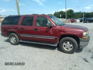 2003 Chevrolet Suburban LT with VIN 1GNEC16Z23J262312, listed as a IAAI auction lot 40099750 with 268,540 mi miles. Bid and sale history available at carsss.com. Image 1.