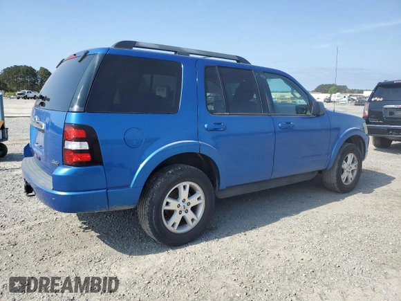2010 Ford Explorer XLT with VIN 1FMEU7DE7AUA67967, listed as a Copart auction lot 50405415 with 71,297 mi miles and Salvage Title. Bid and sale history available at carsss.com. Image 3.