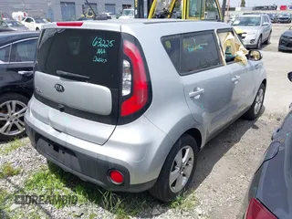 2017 Kia Soul with VIN KNDJN2A21H7448882, listed as a IAAI auction lot 41956853 with 60,767 mi miles. Bid and sale history available at carsss.com. Image 4.