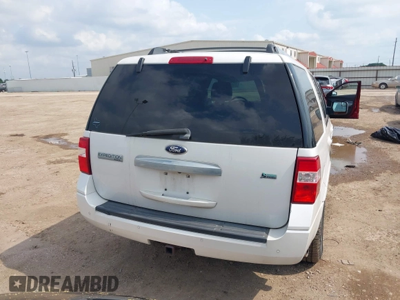 2012 Ford Expedition Limited with VIN 1FMJU1K52CEF29279, listed as a IAAI auction lot 42120438 with Not provided miles and . Bid and sale history available at DreamBid. Image 16.