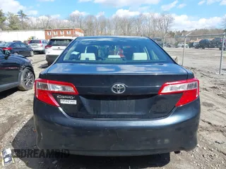 2012 Toyota Camry L with VIN 4T4BF1FK7CR170232, listed as a IAAI auction lot 41825981 with 224,154 mi miles. Bid and sale history available at carsss.com. Image 16.