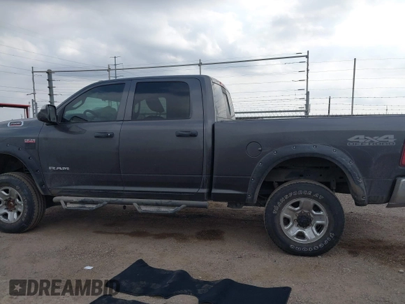 2021 Ram 2500 Tradesman with VIN 3C6UR5CJ7MG572703, listed as a IAAI auction lot 41574776 with 72,351 mi miles. Bid and sale history available at carsss.com. Image 14.