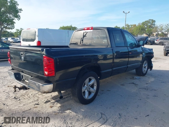 2007 Dodge Ram 1500 SLT with VIN 1D7HA182X7S178319, listed as a IAAI auction lot 41887003 with 194,314 mi miles. Bid and sale history available at carsss.com. Image 4.