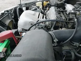 1997 Toyota Camry LE z VIN 4T1BG22K3VU065483, wystawiony jako IAAI lot #43510049 z przebiegiem 177 848 mil mil oraz . Historia ofert i sprzedaży dostępna na DreamBid. Obrazek 18.