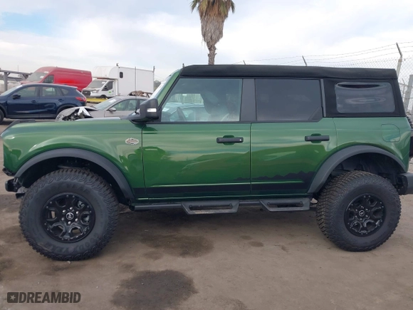 2024 Ford Bronco Wildtrak with VIN 1FMEE2BP2RLA25308, listed as a IAAI auction lot 41198152 with 7,410 mi miles. Bid and sale history available at carsss.com. Image 15.