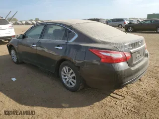 2016 Nissan Altima 2.5 S with VIN 1N4AL3AP5GN355905, listed as a Copart auction lot 71672704 with 136,768 mi miles and Salvage Title. Bid and sale history available at carsss.com. Image 2.