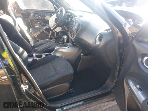 2016 Nissan Juke S with VIN JN8AF5MVXGT659206, listed as a IAAI auction lot 41674497 with 54,015 mi miles and . Bid and sale history available at carsss.com. Image 5.