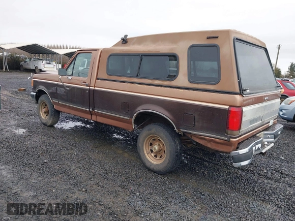 1990 Ford F-150 with VIN 2FTEF14Y1LCA00886, listed as a IAAI auction lot 41774272 with 17,872 mi miles. Bid and sale history available at carsss.com. Image 3.