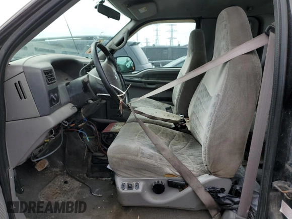 2000 Ford F-350 XL with VIN 1FTSX31L1YEA04863, listed as a Copart auction lot 47616965 with 239,016 mi miles and Clean title. Bid and sale history available at DreamBid. Image 7.