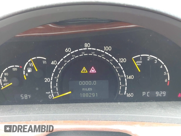 2004 Mercedes-Benz S-Class 4.3L with VIN WDBNG83J24A429403, listed as a IAAI auction lot 41744817 with 188,291 mi miles. Bid and sale history available at carsss.com. Image 7.