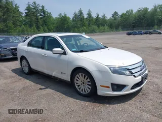 2010 Ford Fusion Hybrid z VIN 3FADP0L37AR283930, wystawiony jako IAAI lot #42494005 z przebiegiem 179 592 mil mil oraz . Historia ofert i sprzedaży dostępna na DreamBid. Obrazek 1.