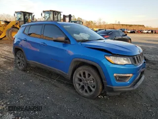 2021 Jeep Compass 80th Anniversary z VIN 3C4NJCEB9MT552992, wystawiony jako Copart lot #88515185 z przebiegiem 65 797 mil mil oraz Szkoda całkowita • Salvage title. Historia ofert i sprzedaży dostępna na DreamBid. Obrazek 4.