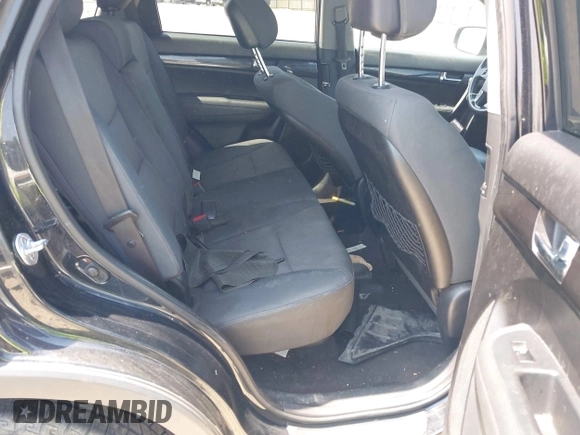 2013 Kia Sorento LX with VIN 5XYKT3A19DG381288, listed as a IAAI auction lot 42797647 with 220,000 mi miles and . Bid and sale history available at DreamBid. Image 8.