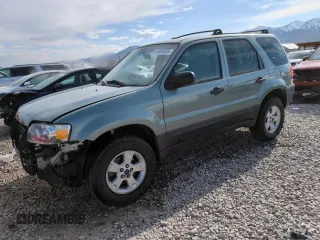 2006 Ford Escape XLT with VIN 1FMYU93166KC50125, listed as a Copart auction lot 53050325 with 136,456 mi miles and Salvage Title. Bid and sale history available at carsss.com. Image 1.
