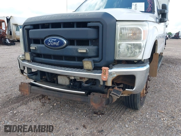 2014 Ford F-350 with VIN 1FT7X3B61EEA23424, listed as a IAAI auction lot 42034586 with 205,394 mi miles and . Bid and sale history available at DreamBid. Image 6.