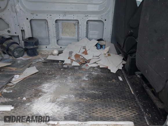 2015 Ford Transit с VIN 1FTBW2CM0FKA39962, выставлен на аукционе IAAI как лот 41370832 с пробегом 110 543 миль миль и . История ставок и продаж доступна на DreamBid. Изображение 8.