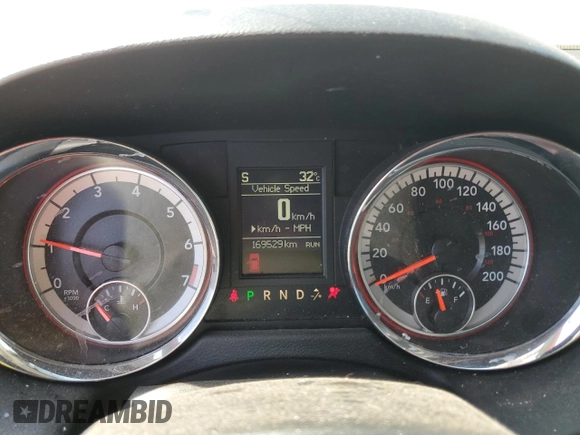 2017 Dodge Grand Caravan Crew Plus with VIN 2C4RDGDG6HR765484, listed as a Copart auction lot 63389874 with 169,529 mi miles and Salvage Title. Bid and sale history available at DreamBid. Image 9.