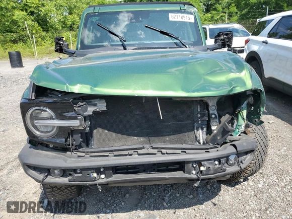 2023 Ford Bronco z VIN 1FMEE5DP7PLB60568, wystawiony jako Copart lot #62118915 z przebiegiem 25 681 mil mil oraz Nie do naprawy • Non repairable. Historia ofert i sprzedaży dostępna na DreamBid. Obrazek 5.