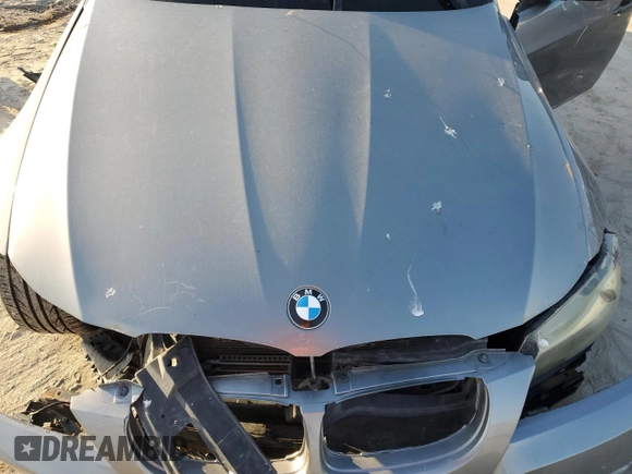 2011 BMW 3 Series 328i z VIN WBAPH7G54BNM55230, wystawiony jako Copart lot #52438875 z przebiegiem Nie podano mil oraz Szkoda całkowita • Salvage title. Historia ofert i sprzedaży dostępna na DreamBid. Obrazek 11.