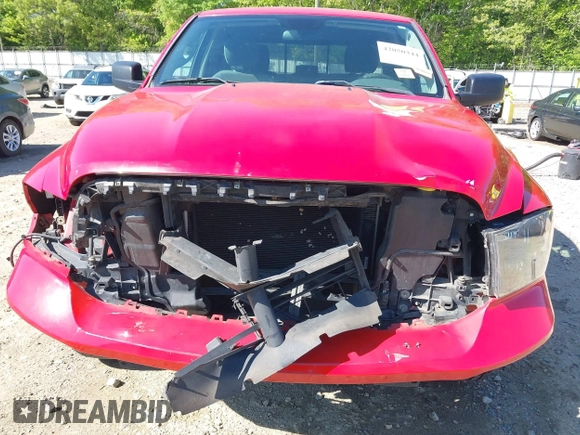 2017 Ram 1500 SLT z VIN 1C6RR6GG5HS678804, wystawiony jako IAAI lot #42050344 z przebiegiem 210 987 mil mil oraz . Historia ofert i sprzedaży dostępna na DreamBid. Obrazek 6.