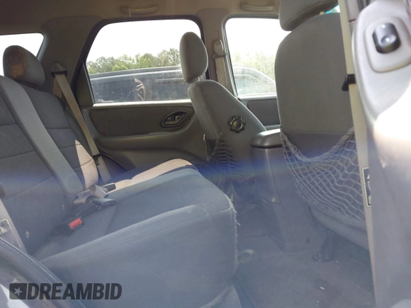 2002 Ford Escape XLT Choice с VIN 1FMYU041X2KD01548, выставлен на аукционе IAAI как лот 42384553 с пробегом 202 815 миль миль и . История ставок и продаж доступна на DreamBid. Изображение 8.
