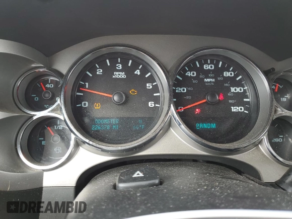 2011 Chevrolet Silverado 1500 LT with VIN 3GCPCSE03BG327145, listed as a Copart auction lot 44756035 with 226,378 mi miles and Salvage Title. Bid and sale history available at DreamBid. Image 9.
