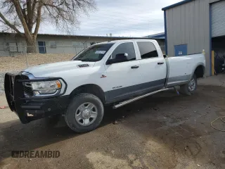 2022 Ram 2500 Tradesman с VIN 3C6UR5HL7NG273921, выставлен на аукционе Copart как лот 84812174 с пробегом 33 986 миль миль и Чистый • Clean title. История ставок и продаж доступна на DreamBid. Изображение 1.