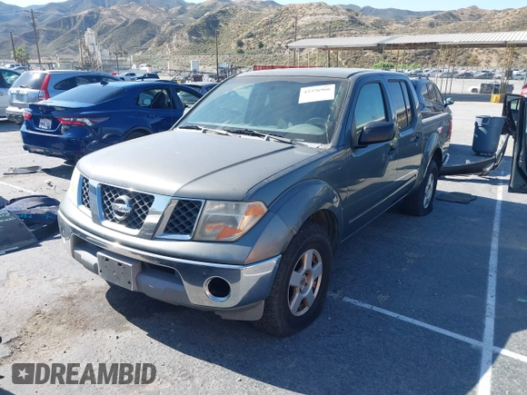 2006 Nissan Frontier SE z VIN 1N6AD07U16C452948, wystawiony jako IAAI lot #42376966 z przebiegiem 228 540 mil mil oraz . Historia ofert i sprzedaży dostępna na DreamBid. Obrazek 18.