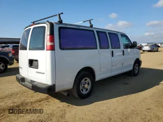 2004 Chevrolet Express Cargo Van with VIN 1GCFG15X841140041, listed as a Copart auction lot 41651635 with 171,503 mi miles and Salvage Title. Bid and sale history available at carsss.com. Image 3.