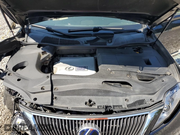 2010 Lexus RX 450h z VIN JTJBC1BA3A2006003, wystawiony jako Copart lot #64174005 z przebiegiem 201 286 mil mil oraz Szkoda całkowita • Salvage title. Historia ofert i sprzedaży dostępna na DreamBid. Obrazek 12.