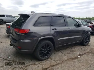 2018 Jeep Grand Cherokee Altitude with VIN 1C4RJEAG0JC208506, listed as a Copart auction lot 52669915 with 159,299 mi miles and Salvage title. Bid and sale history available at DreamBid. Image 3.