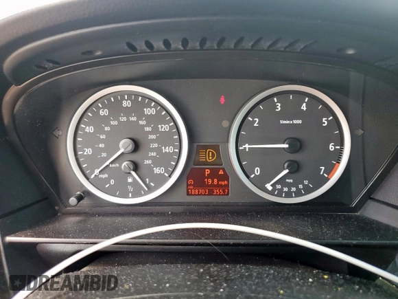 2005 BMW 5 Series 530i z VIN WBANA73555CR60758, wystawiony jako Copart lot #53466525 z przebiegiem 188 703 mil mil oraz Szkoda całkowita • Salvage title. Historia ofert i sprzedaży dostępna na DreamBid. Obrazek 9.
