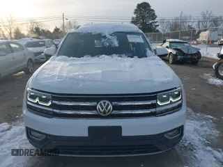 2018 Volkswagen Atlas SEL Premium z VIN 1V2NR2CA5JC503176, wystawiony jako IAAI lot #41294344 z przebiegiem 97 699 mil mil oraz . Historia ofert i sprzedaży dostępna na DreamBid. Obrazek 12.