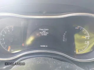 2014 Jeep Grand Cherokee Laredo with VIN 1C4RJFAG1EC174927, listed as a IAAI auction lot 40081743 with 194,396 mi miles. Bid and sale history available at carsss.com. Image 7.