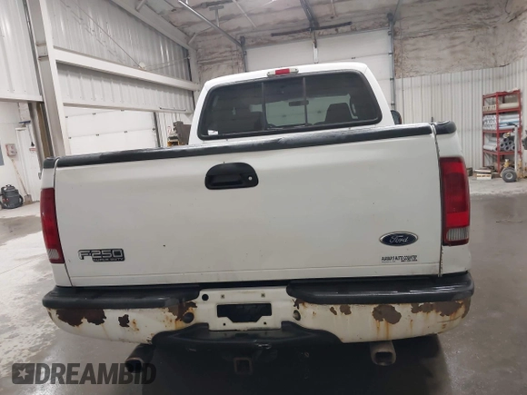 2004 Ford F-250 XL с VIN 1FTNW21S54EC91846, выставлен на аукционе IAAI как лот 42067319 с пробегом 123 329 миль миль и . История ставок и продаж доступна на DreamBid. Изображение 16.