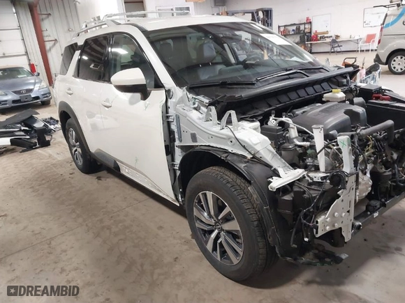 2024 Nissan Pathfinder SL with VIN 5N1DR3CC4RC227181, listed as a IAAI auction lot 41547554 with 6,940 mi miles. Bid and sale history available at carsss.com. Image 1.
