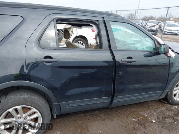 2016 Ford Explorer с VIN 1FM5K7B80GGB03833, выставлен на аукционе IAAI как лот 41709596 с пробегом Не указан миль и . История ставок и продаж доступна на DreamBid. Изображение 14.