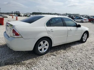 2009 Ford Fusion SE with VIN 3FAHP07139R154184, listed as a Copart auction lot 44272115 with 202,590 mi miles and Clean Title. Bid and sale history available at carsss.com. Image 3.