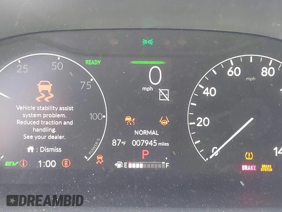 2025 Honda CR-V Sport Touring with VIN 5J6RS6H99SL012005, listed as a IAAI auction lot 42101669 with 7,945 mi miles and . Bid and sale history available at DreamBid. Image 16.