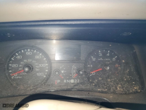 2007 Ford Crown Victoria LX with VIN 2FAHP74V27X103368, listed as a Copart auction lot 75560064 with 0 mi miles and Salvage Title. Bid and sale history available at carsss.com. Image 9.