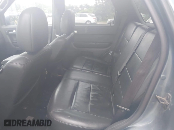2011 Ford Escape Limited с VIN 1FMCU9EG8BKA37022, выставлен на аукционе IAAI как лот 42775561 с пробегом 234 098 миль миль и . История ставок и продаж доступна на DreamBid. Изображение 8.