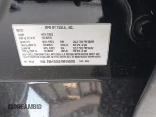 2022 Tesla Model Y Long Range with VIN 7SAYGDEE1NF550202, listed as a IAAI auction lot 42121718 with 28,211 mi miles and . Bid and sale history available at carsss.com. Image 9.