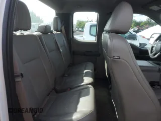 2017 Ford F-150 XL z VIN 1FTEX1EP0HKC92018, wystawiony jako Copart lot #56705705 z przebiegiem 95 283 mil mil oraz Szkoda całkowita • Salvage title. Historia ofert i sprzedaży dostępna na DreamBid. Obrazek 10.