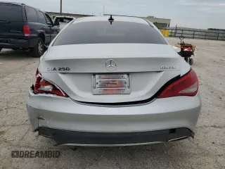 2018 Mercedes-Benz CLA 250 z VIN WDDSJ4GB1JN657629, wystawiony jako Copart lot #60553405 z przebiegiem 72 786 mil mil oraz Czysty tytuł • Clean title. Historia ofert i sprzedaży dostępna na DreamBid. Obrazek 6.