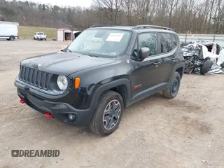 2017 Jeep Renegade Trailhawk z VIN ZACCJBCB9HPG55038, wystawiony jako IAAI lot #41737043 z przebiegiem 103 488 mil mil oraz . Historia ofert i sprzedaży dostępna na DreamBid. Obrazek 18.