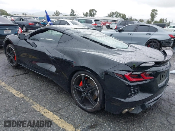2021 Chevrolet Corvette 1LT z VIN 1G1YA2D48M5123250, wystawiony jako IAAI lot #42064133 z przebiegiem 30 753 mil mil oraz . Historia ofert i sprzedaży dostępna na DreamBid. Obrazek 3.