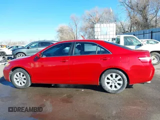 2009 Toyota Camry LE z VIN 4T1BK46K79U083690, wystawiony jako IAAI lot #41811918 z przebiegiem 174 220 mil mil oraz . Historia ofert i sprzedaży dostępna na DreamBid. Obrazek 15.