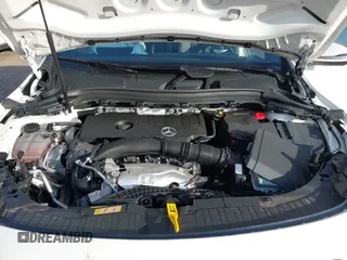 2023 Mercedes-Benz GLA 250 z VIN W1N4N4GB0PJ448110, wystawiony jako IAAI lot #41441057 z przebiegiem 24 693 mil mil oraz . Historia ofert i sprzedaży dostępna na DreamBid. Obrazek 10.