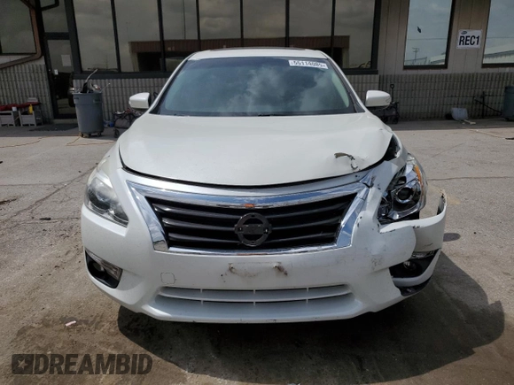 2013 Nissan Altima SV z VIN 1N4BL3AP4DN440718, wystawiony jako Copart lot #55114085 z przebiegiem 60 643 mil mil oraz Szkoda całkowita • Salvage title. Historia ofert i sprzedaży dostępna na DreamBid. Obrazek 5.