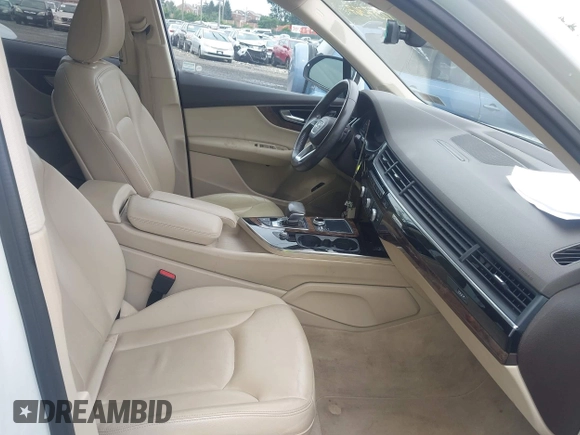 2017 Audi Q7 Premium Plus z VIN WA1LAAF74HD057367, wystawiony jako IAAI lot #42649847 z przebiegiem 90 204 mil mil oraz . Historia ofert i sprzedaży dostępna na DreamBid. Obrazek 5.
